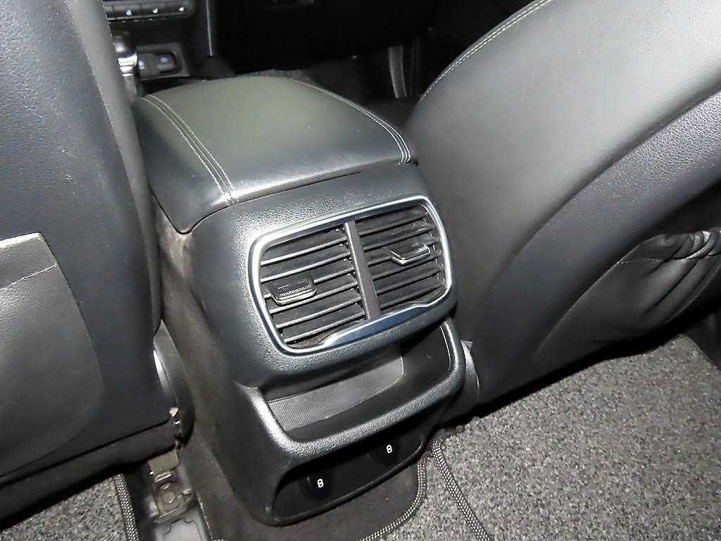 현대 싼타페 싼타페 TM 가솔린 2.0T 2WD 익스클루시브 이미지 15