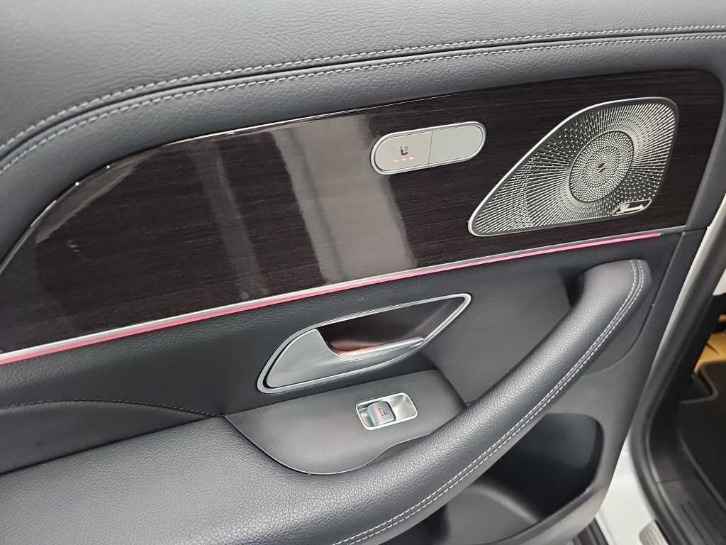벤츠 GLE 클래스 GLE 클래스 W167 GLE 300d 4MATIC 이미지 13