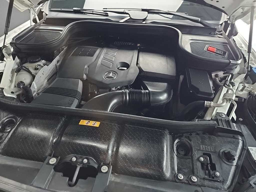 벤츠 GLE 클래스 GLE 클래스 W167 GLE 300d 4MATIC 이미지 5