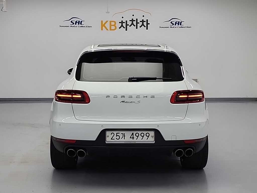 포르쉐 마칸 디젤 3.0 S 이미지 3