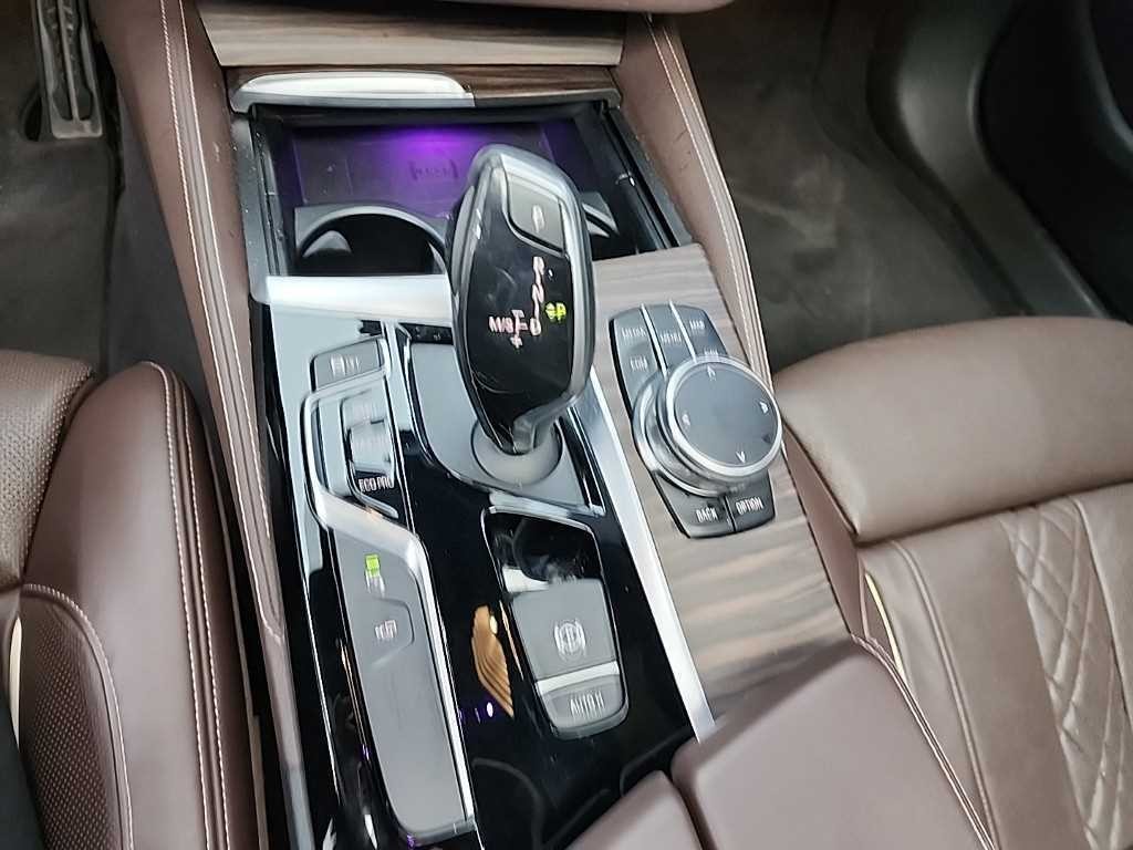 BMW 5시리즈 5시리즈 (G30) 530i M 스포츠 플러스 이미지 8
