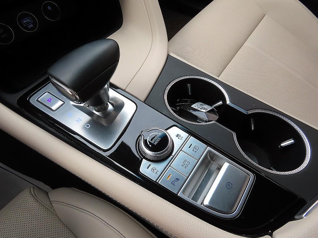 제네시스 G70 더 뉴 G70 가솔린 2.5T 4WD 이미지 10