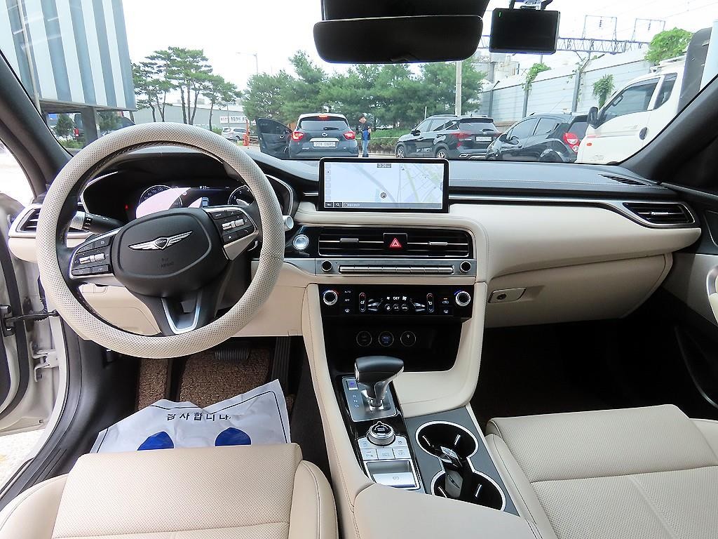 제네시스 G70 더 뉴 G70 가솔린 2.5T 4WD 이미지 7