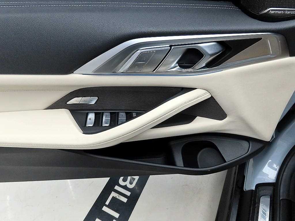 BMW 4시리즈 4시리즈 (G22) M440i xDrive 컨버터블 이미지 11