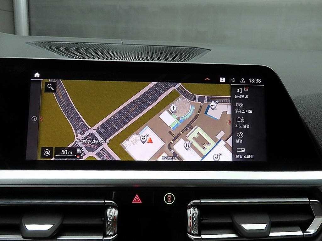 BMW 4시리즈 4시리즈 (G22) M440i xDrive 컨버터블 이미지 13