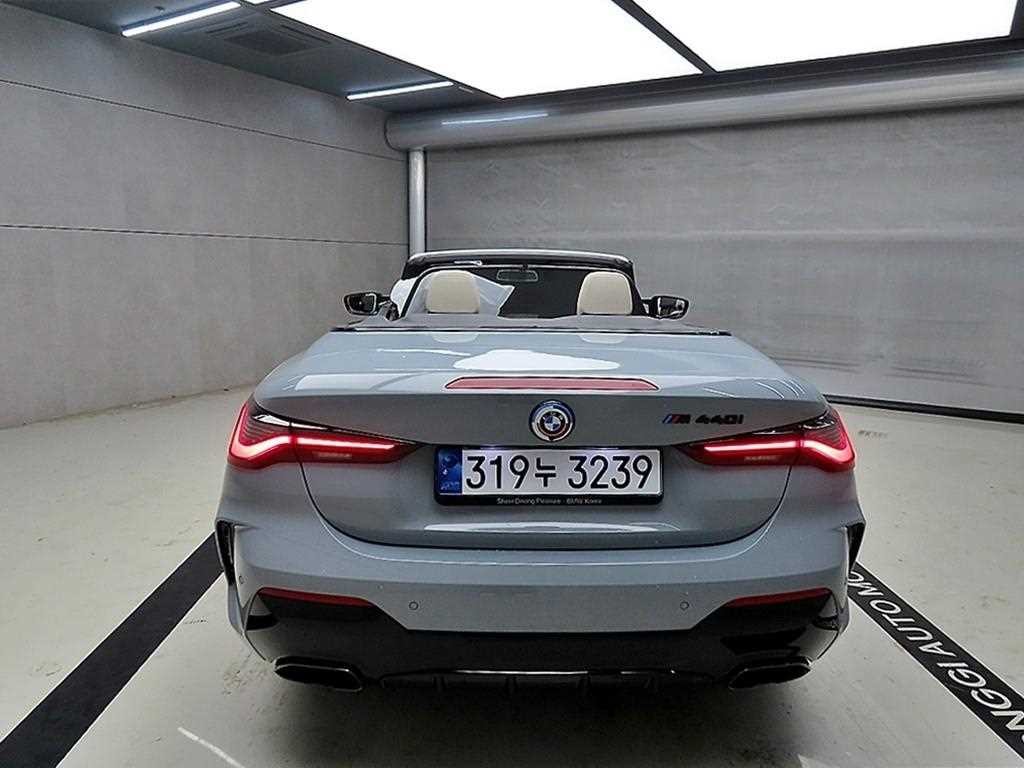 BMW 4시리즈 4시리즈 (G22) M440i xDrive 컨버터블 이미지 16