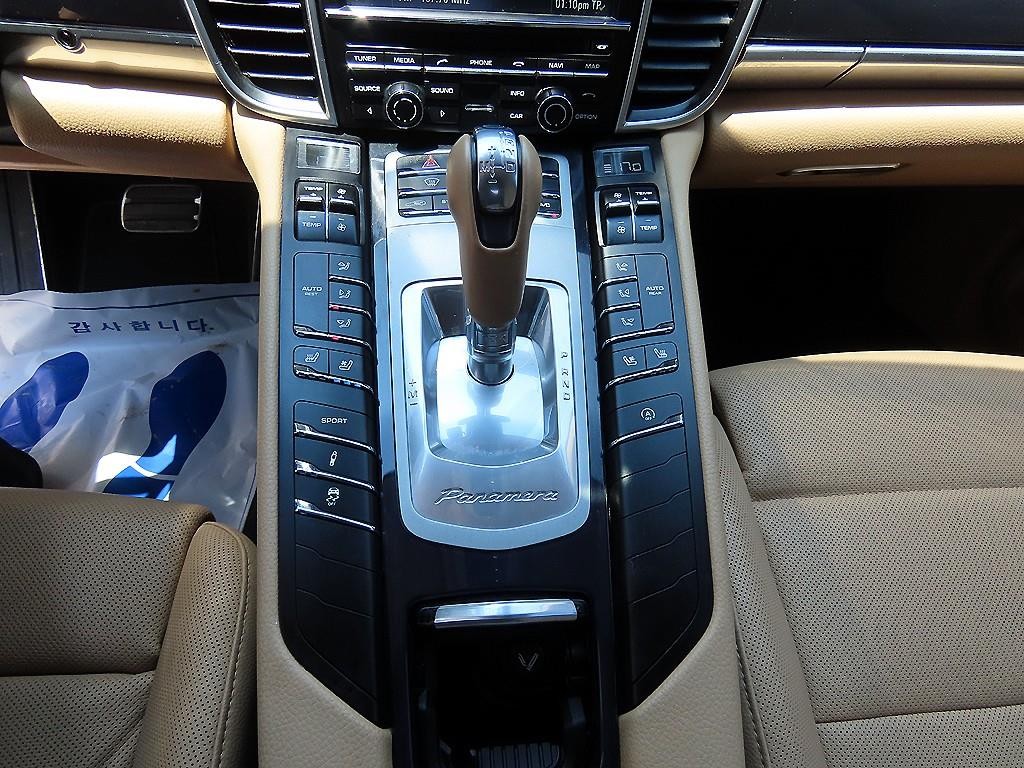 포르쉐 파나메라 3.6 AWD 에디션 970 이미지 10