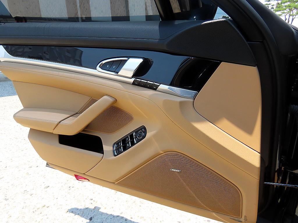 포르쉐 파나메라 3.6 AWD 에디션 970 이미지 11