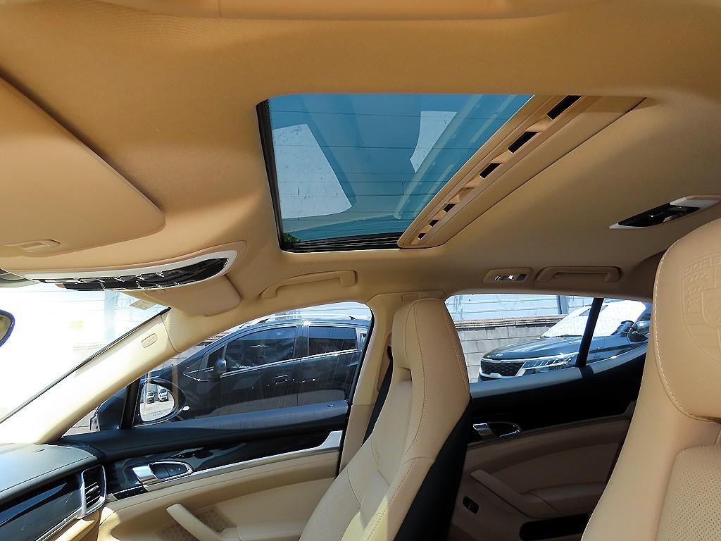 포르쉐 파나메라 3.6 AWD 에디션 970 이미지 16