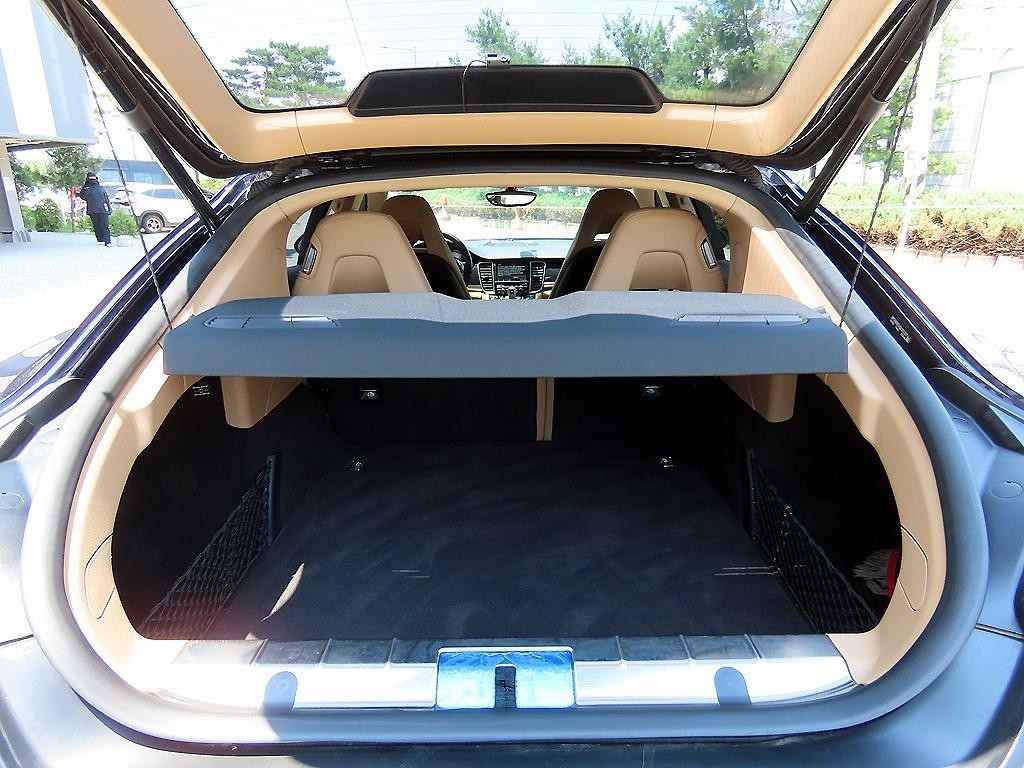 포르쉐 파나메라 3.6 AWD 에디션 970 이미지 18