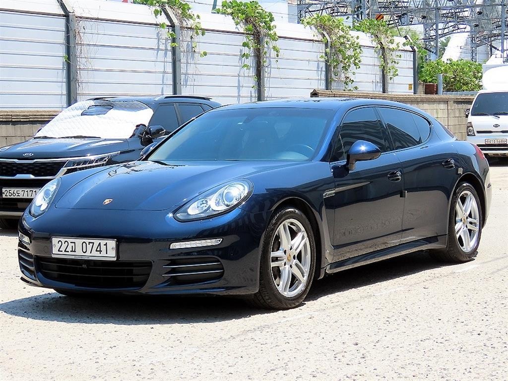 포르쉐 파나메라 3.6 AWD 에디션 970 이미지 2