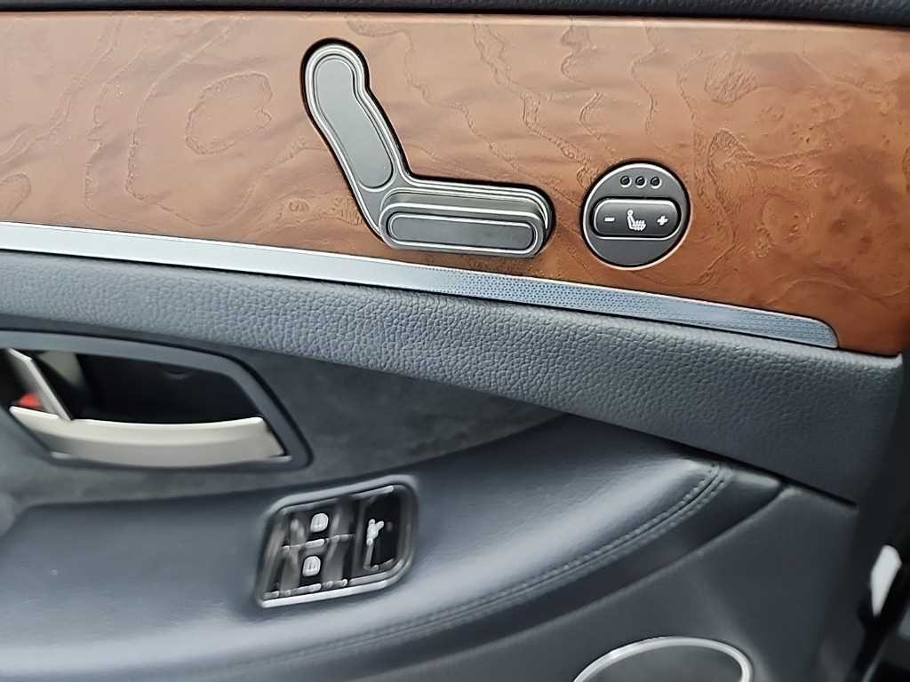 KG모빌리티(쌍용) 체어맨 뉴체어맨W 가솔린 4WD CW700 4TRONIC 프레스티지 이미지 13
