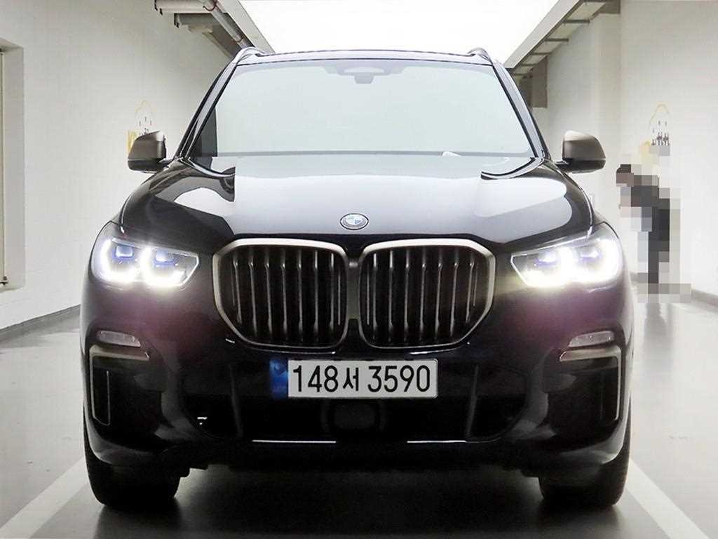 BMW X5 X5 (G05) M50i 이미지 1