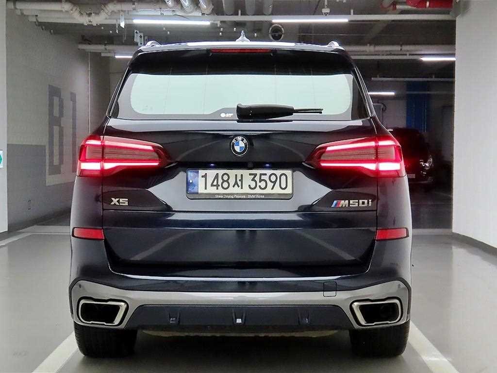 BMW X5 X5 (G05) M50i 이미지 3