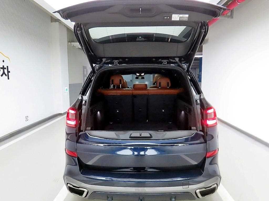 BMW X5 X5 (G05) M50i 이미지 5