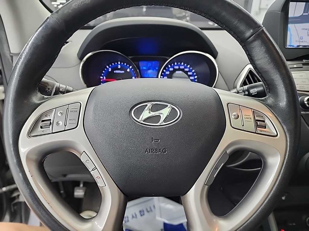 현대 투싼 투싼iX 2WD VGT LX20 럭셔리 이미지 9