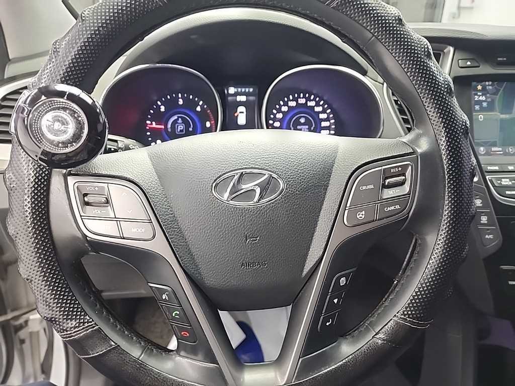 현대 맥스크루즈 R2.2 4WD 익스클루시브 스페셜 이미지 9