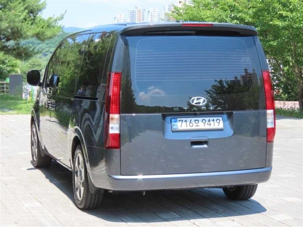 현대 스타리아 2WD 디젤 투어러 모던 11인승 이미지 4