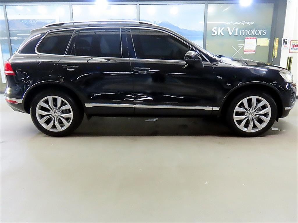 폭스바겐 투아렉 뉴 투아렉 V6 3.0 TDI 블루모션 프리미엄 이미지 3