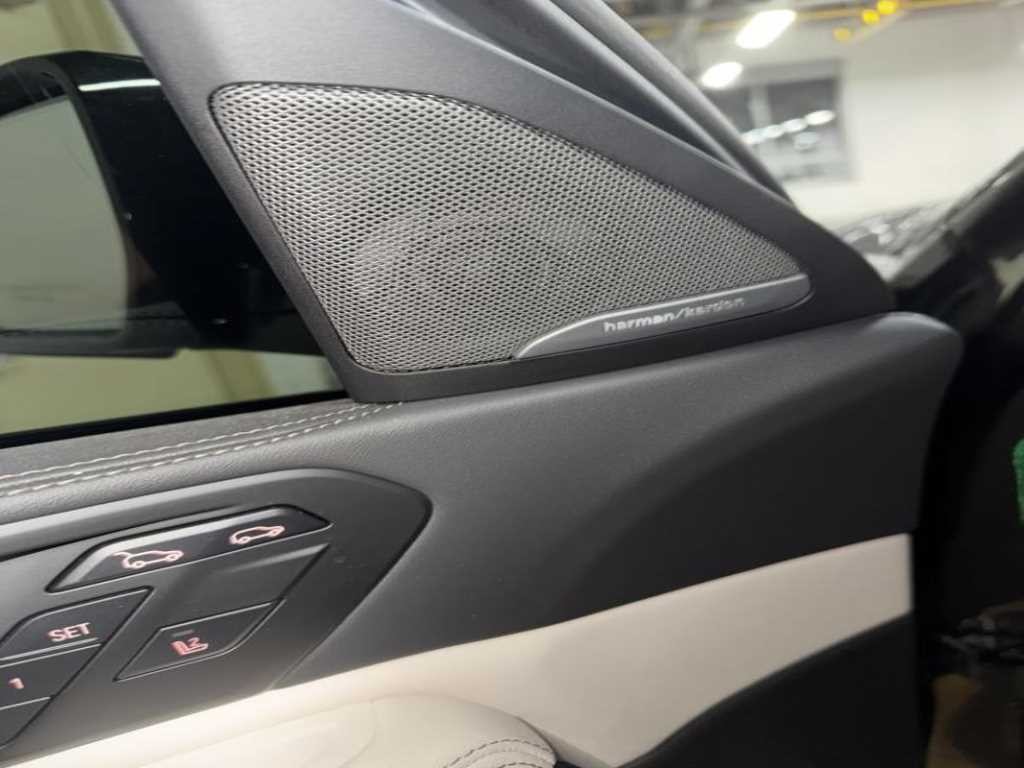 BMW X6 X6 (G06) xDrive 30d M 스포츠 이미지 3