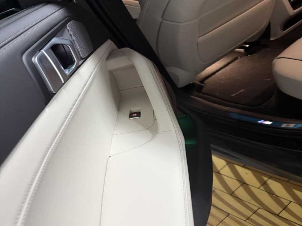 BMW X6 X6 (G06) xDrive 30d M 스포츠 이미지 4