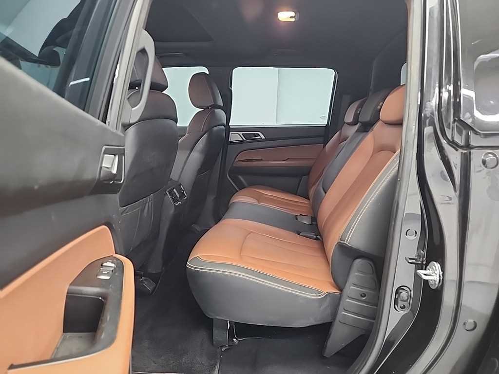 KG모빌리티(쌍용) 렉스턴 렉스턴 스포츠 칸 디젤 2.2 4WD 5링크 노블레스 이미지 12