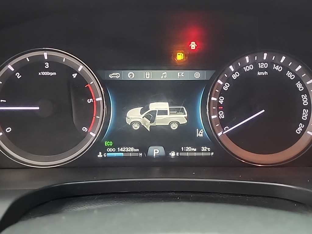 KG모빌리티(쌍용) 렉스턴 렉스턴 스포츠 칸 디젤 2.2 4WD 5링크 노블레스 이미지 6