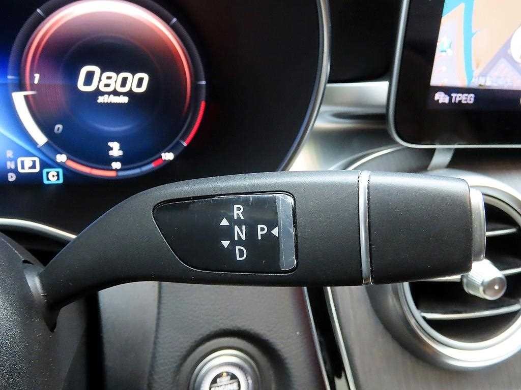 벤츠 C 클래스 C클래스 W205 C220 d 4MATIC 이미지 10
