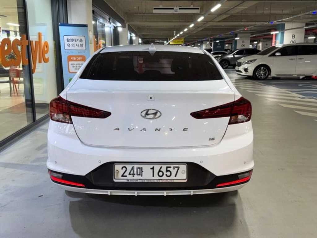 현대 아반떼 더 뉴 아반떼 AD 1.6 스마트 이미지 5