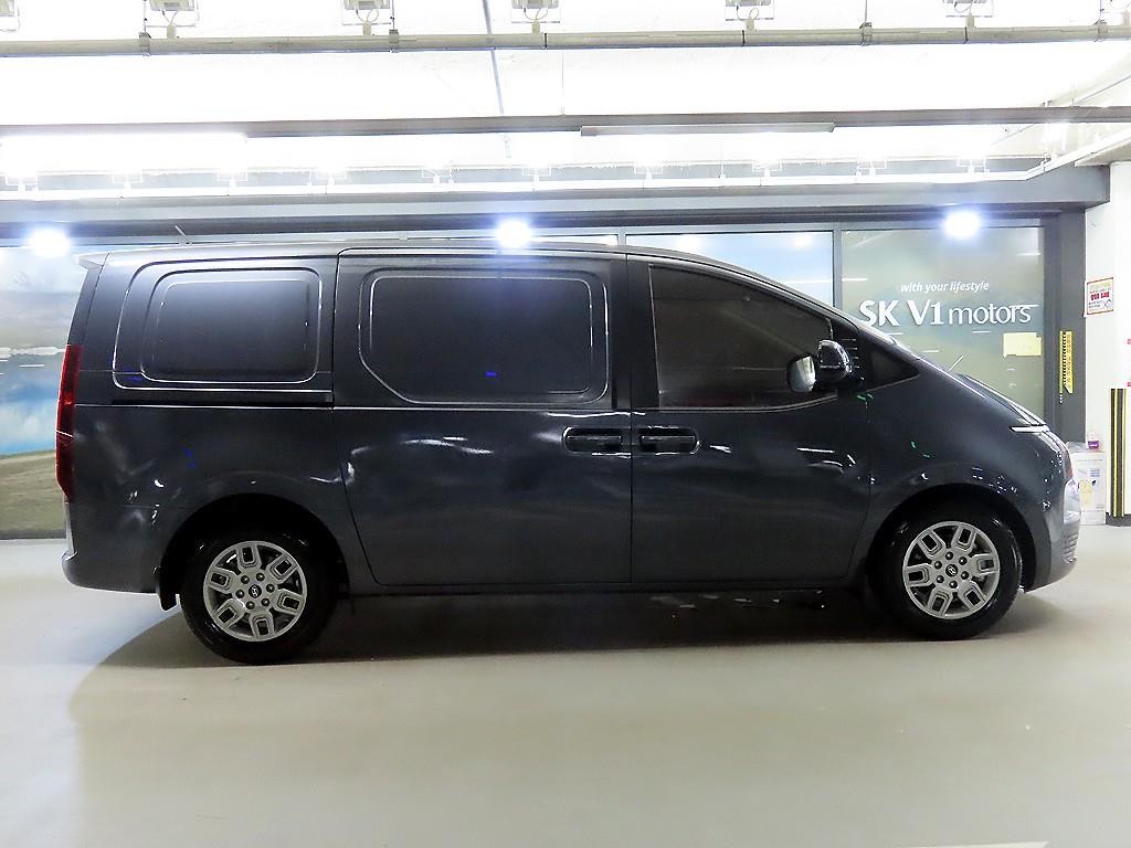 현대 스타리아 2WD 디젤 카고 모던 3인승 이미지 3