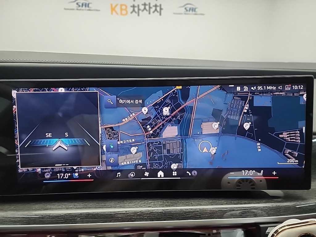 BMW i7 BMW i7 xDrive 60 M 스포츠 이그제큐티브 팩 이미지 16