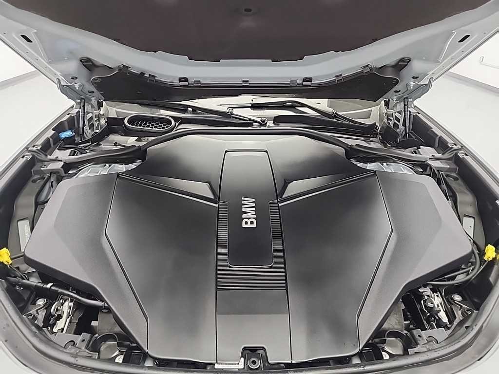 BMW i7 BMW i7 xDrive 60 M 스포츠 이그제큐티브 팩 이미지 5