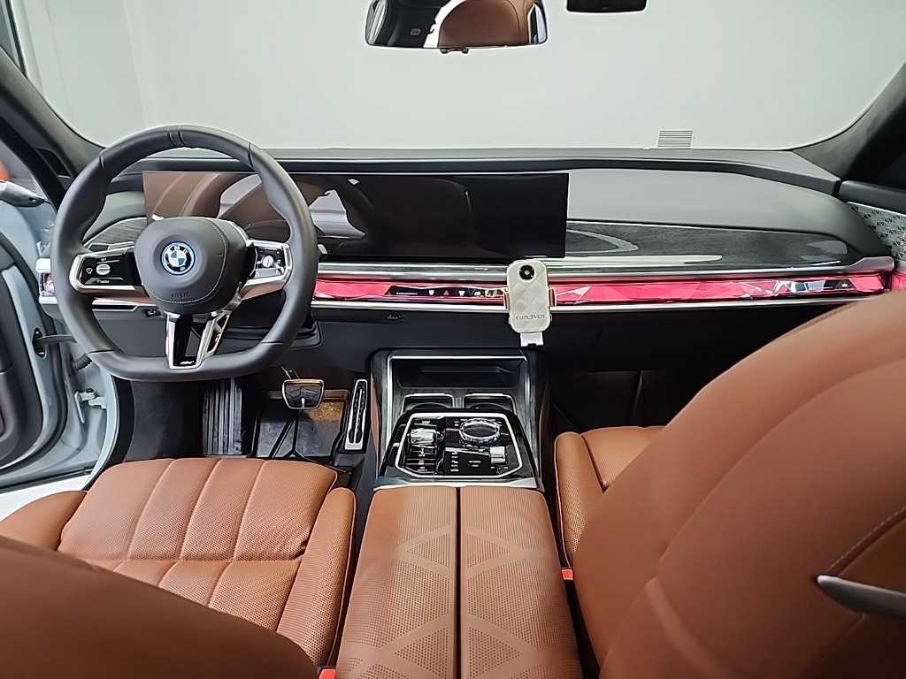 BMW i7 BMW i7 xDrive 60 M 스포츠 이그제큐티브 팩 이미지 7