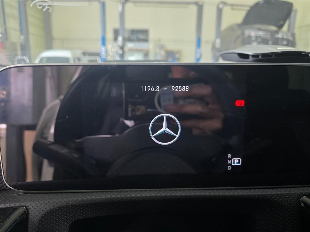 벤츠 A 클래스 A클래스 W177 A220 세단 이미지 3