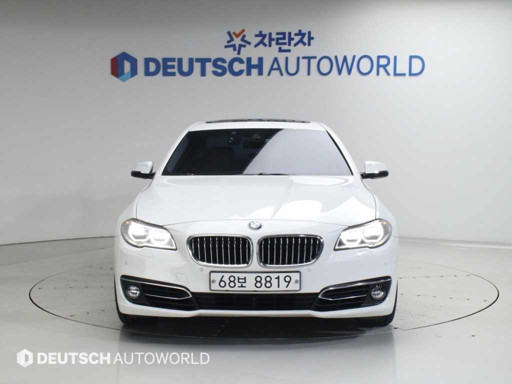 BMW 5시리즈 5시리즈 (F10) 528i xDrive 럭셔리 이미지 3