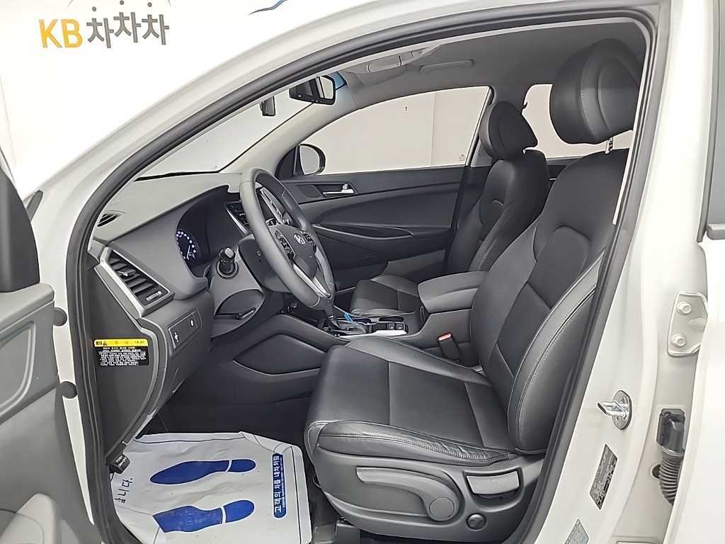 현대 투싼 올뉴투싼 1.6T 2WD 모던 이미지 11