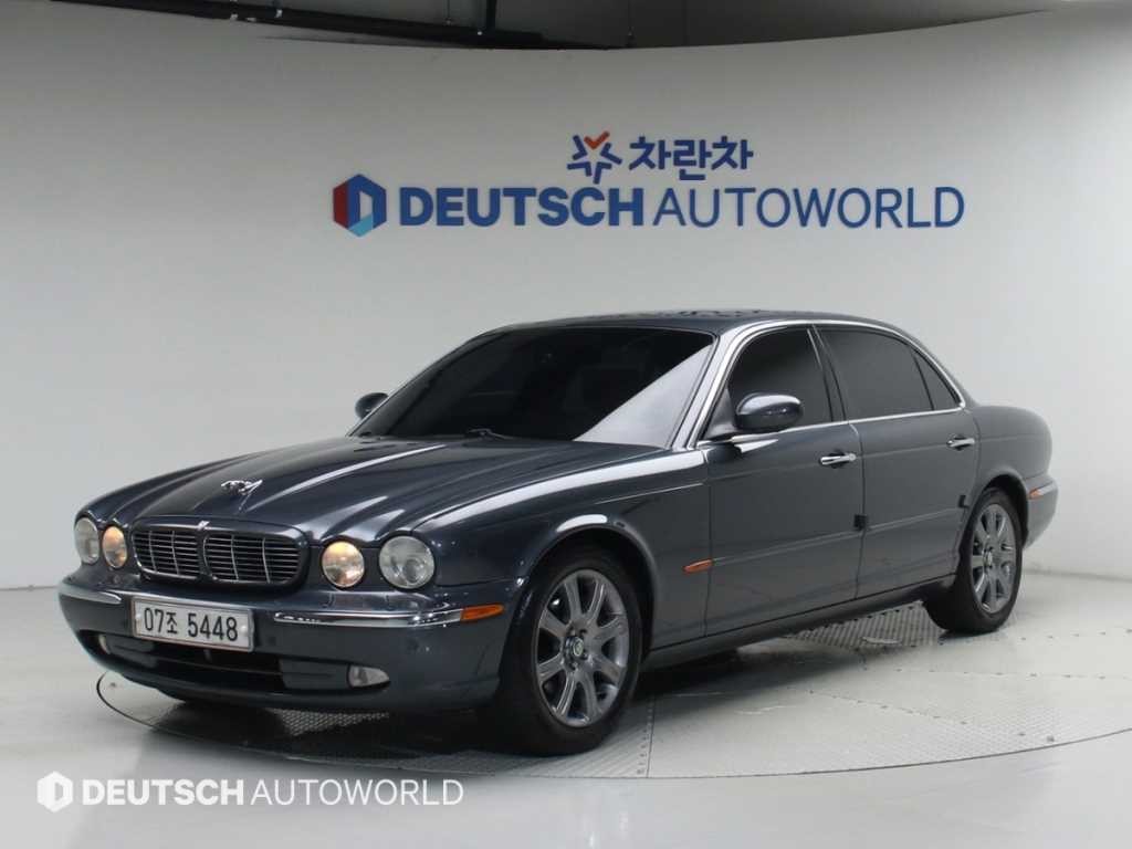 재규어 XJ XJ-8 3.5 이미지 1