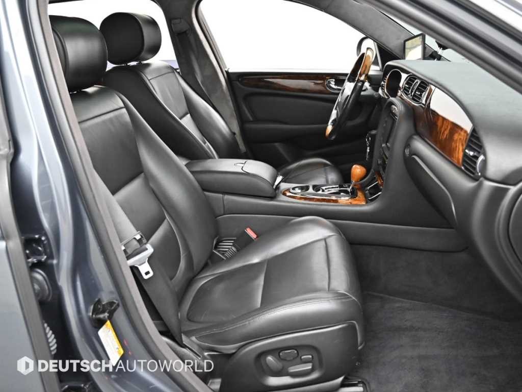 재규어 XJ XJ-8 3.5 이미지 10