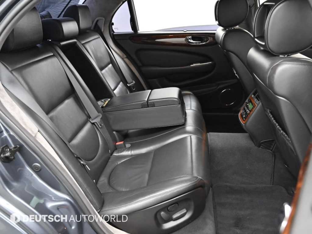 재규어 XJ XJ-8 3.5 이미지 12