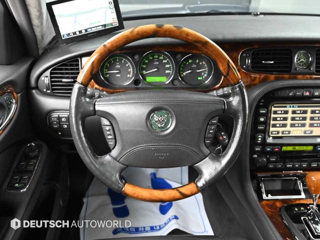 재규어 XJ XJ-8 3.5 이미지 13