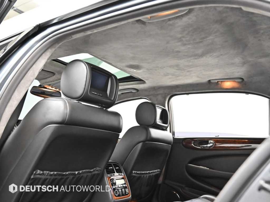 재규어 XJ XJ-8 3.5 이미지 18