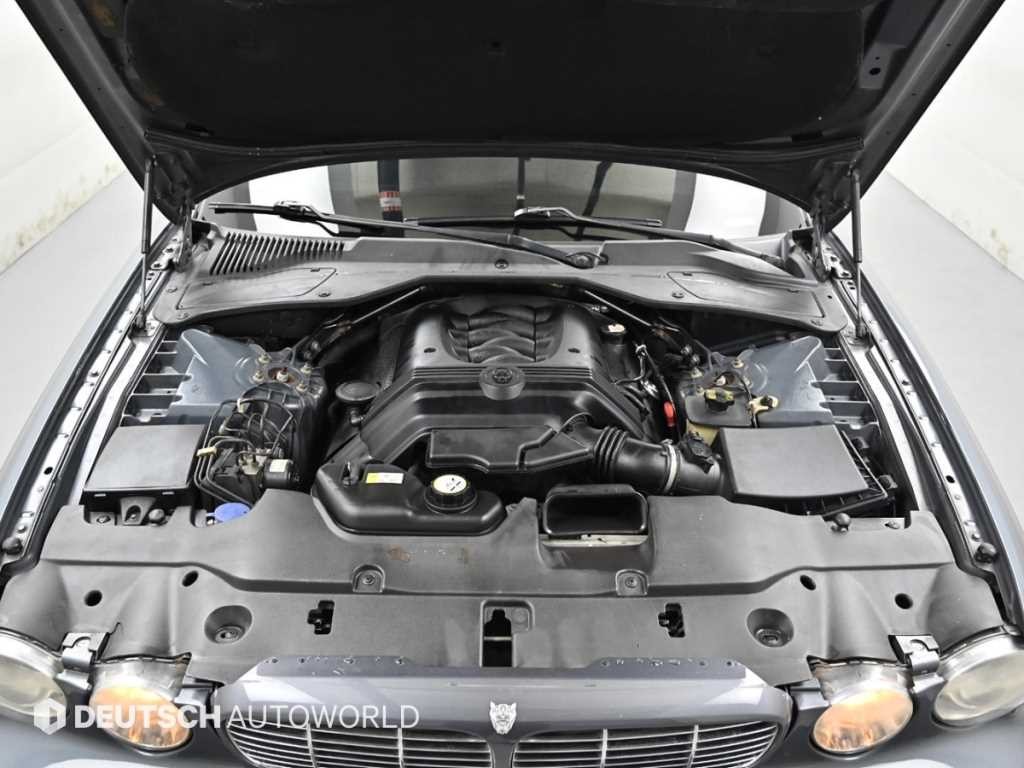 재규어 XJ XJ-8 3.5 이미지 6