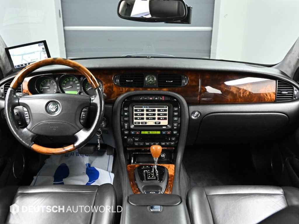 재규어 XJ XJ-8 3.5 이미지 7