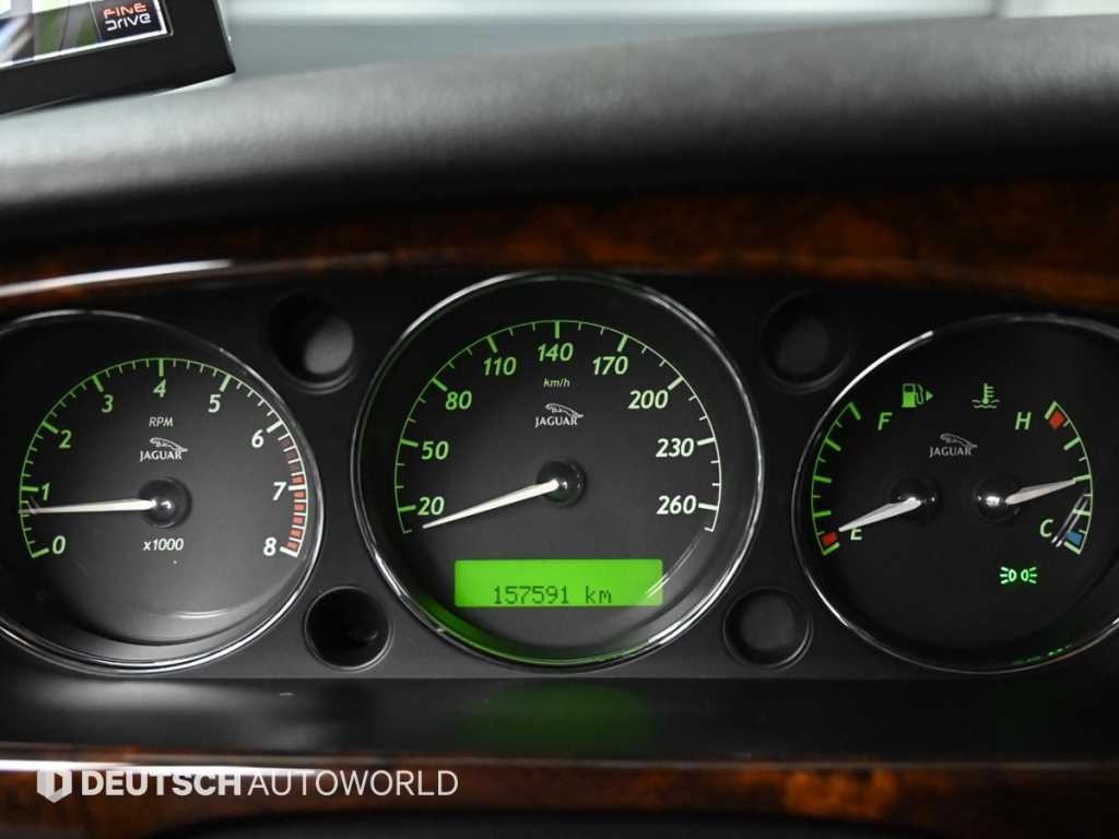 재규어 XJ XJ-8 3.5 이미지 8