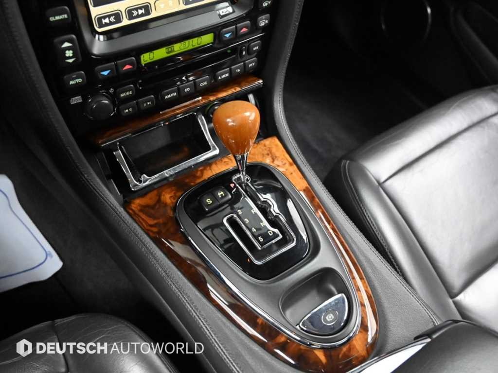 재규어 XJ XJ-8 3.5 이미지 9