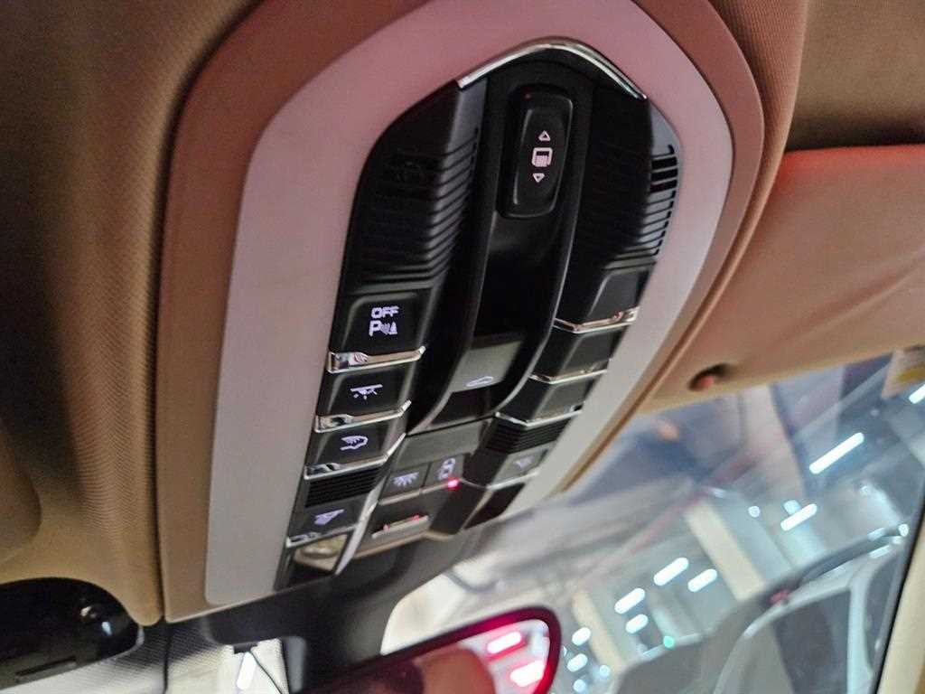 포르쉐 카이엔 뉴 카이엔 3.0 디젤 이미지 17
