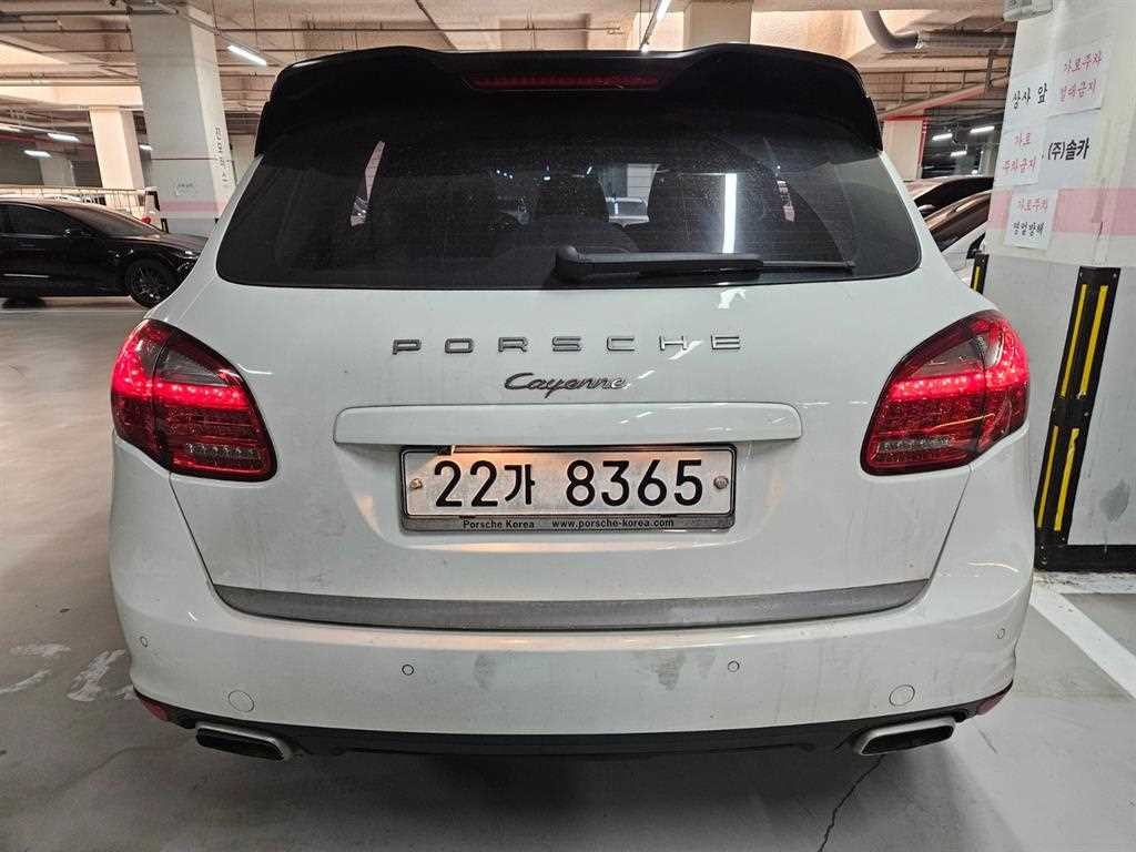포르쉐 카이엔 뉴 카이엔 3.0 디젤 이미지 4
