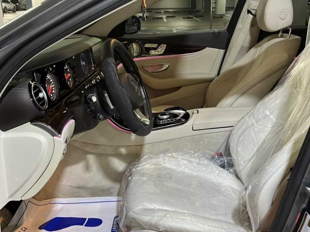 벤츠 E 클래스 E-클래스 W213 E300 4MATIC 익스클루시브 이미지 11