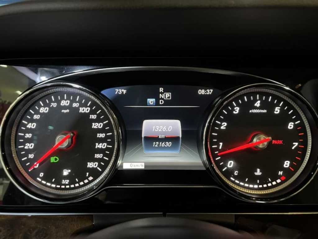 벤츠 E 클래스 E-클래스 W213 E300 4MATIC 익스클루시브 이미지 16