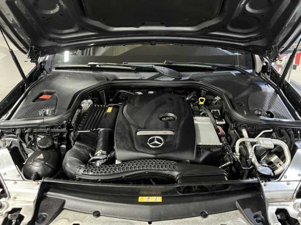 벤츠 E 클래스 E-클래스 W213 E300 4MATIC 익스클루시브 이미지 18